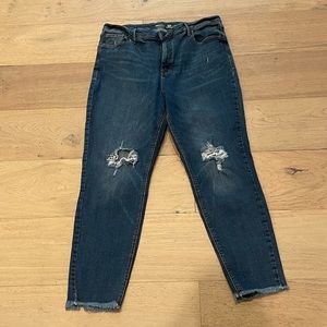 EUC Size 16 Old Navy Rockstar Super Skinny High Rise with secret slim pockets